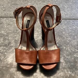 Dolce & Gabbana Leather T Strap Platform Sandal 36.5 6.5 Italy Made Y2K Brown